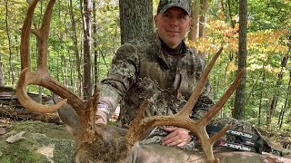 GIANT WV 16 POINT BUCK WITH BOW