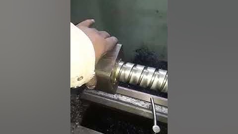 Reverse forward screw