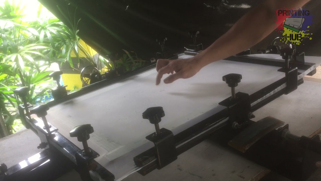 Silkscreen Tutorials (How-to Screen stretching)