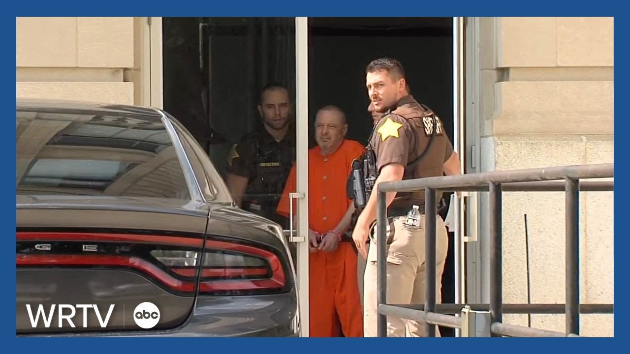 Richard Allen leaves the courthouse first day of hearings in Delphi ...