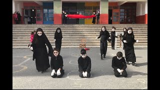 Ilkokul Etkinlik Kubra Ogrtmen 18 Mart Çanakkale Pandomi̇m Gösteri̇si̇