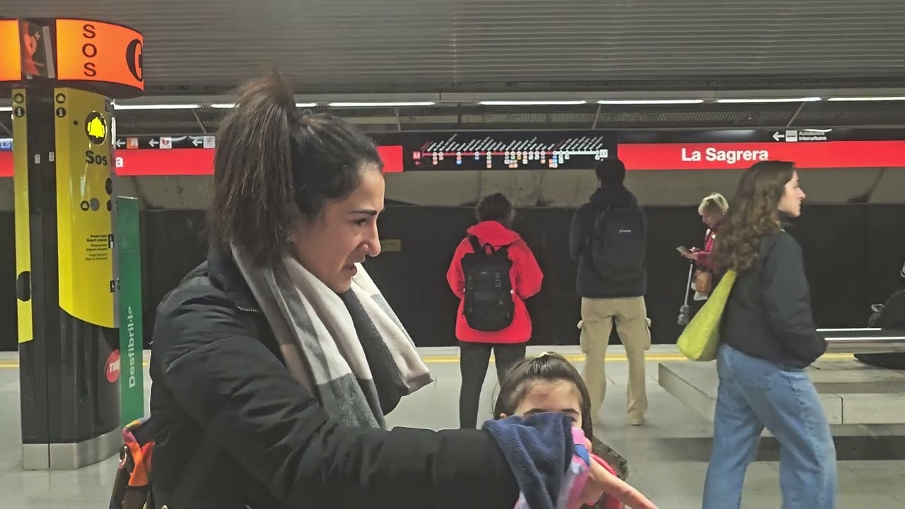 Metro barcelona L1 Trayecto de Clot a Fabra i Puig En serie 8049