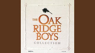 Miniatura del video "Oak Ridge Boys - It Takes A Little Rain (To Make Love Grow)"