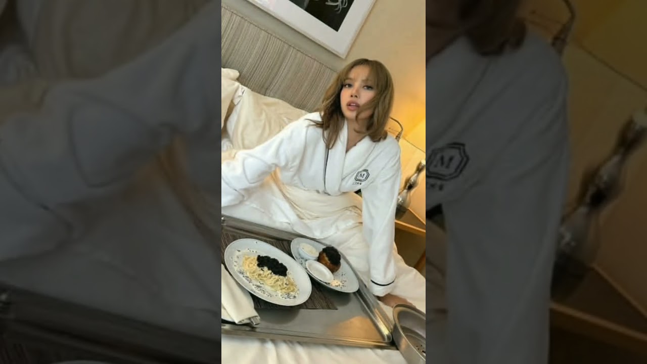 Lisa IG update 😱#shots #blackpink #lisainyourarea #fypviral #ytshorts