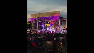 Lamont Landers - Lotta love (first time live)
