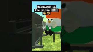 Spinning in th piano 🎹🎹🤣🤣🤣 #chickengun