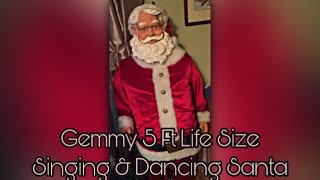 Gemmy 5 Ft Life Size Singing & Dancing Santa (Merry Christmas!)
Just wanted to come on here and wish everyone a Merry Christmas & Happy New Year! Managed to get a vid of the Santa here! You could probably hear me and my cousin’s conversation the whole time though because we were talking about a bunch of stuff. I know I mentioned something about how you might be able to fix the head. Keep in mind I’m not all 100% for certain on that but we did take the head off for the hell of it and I noticed that there are staples in his head, so it kinda makes me wonder if you’d have to take those out and then take the bottom piece off? But I thought maybe there’d be screws or something where the hat is, so that’s why I said what I said but when I think about it I’m probably wrong😂 but yeah I don’t know lol. Still learning when it comes to wanting to fix, but I know eventually when I’m able to collect like how I’d want to, I’ll get there. Either way, I hope you guys enjoy this video. Like, comment, subscribe, and hit the notification bell so you never miss a post from me, and I’ll be seeing you guys in the next video. Happy holidays, and thanks for watching.💖 Gemmy 5 Ft Life Size Singing & Dancing Santa (Merry Christmas!)