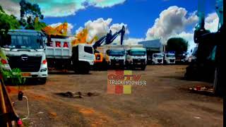 Story wa mobil hino 500 lagi nongkrong di garasi bahtra'motor..👍👍