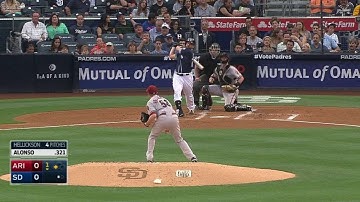 ARI@SD: Padres strike first on Alonso
