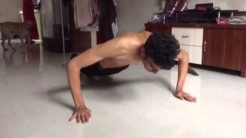 advance pushup in slow motion