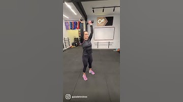 Rosca Martelo + Desenvolvimento - Guia de Treinos por Bea e Cazula