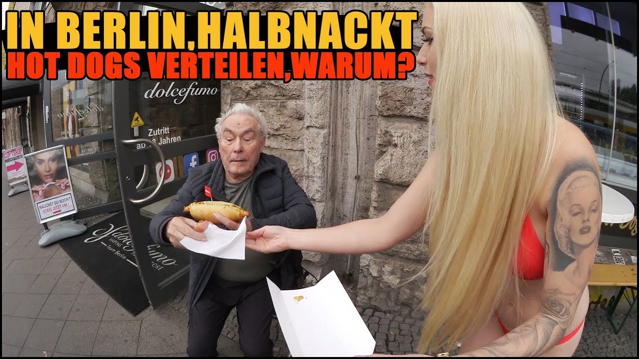 IN BERLIN, HALBNACKT HOTDOGS VERTEILEN, WARUM?? VLOG LUCY CA