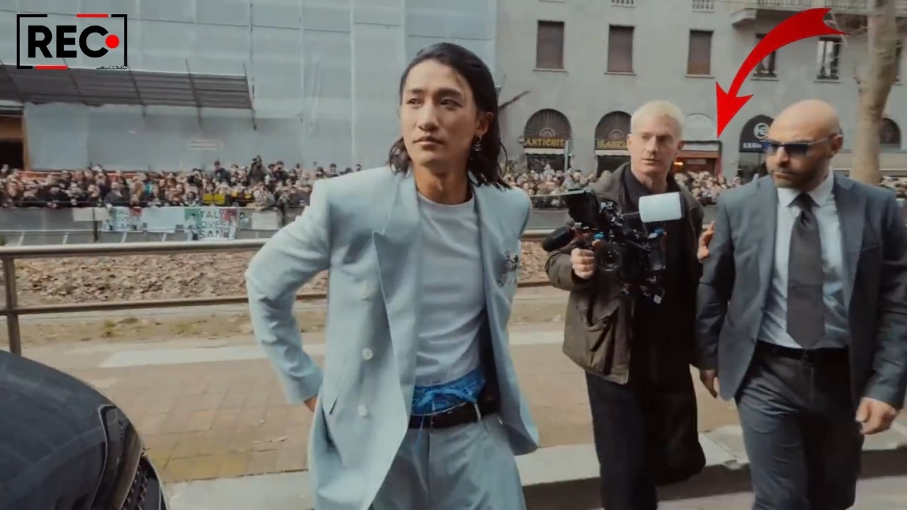 岩本照は厳重な警備の下で登場しましたが、海外の記者たちの岩本照に対する衝撃的な態度は、ソーシャルメディア上で激しい議論を巻き起こしました。「まるで映画のボス級」岩本照、厳重警備のど真ん中を堂々と歩く