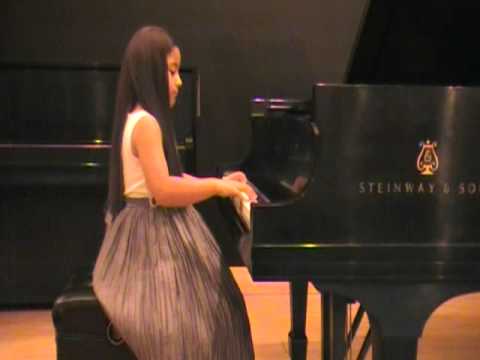Stephanie Safont - Mozart Sonata No. 16 in C Major...