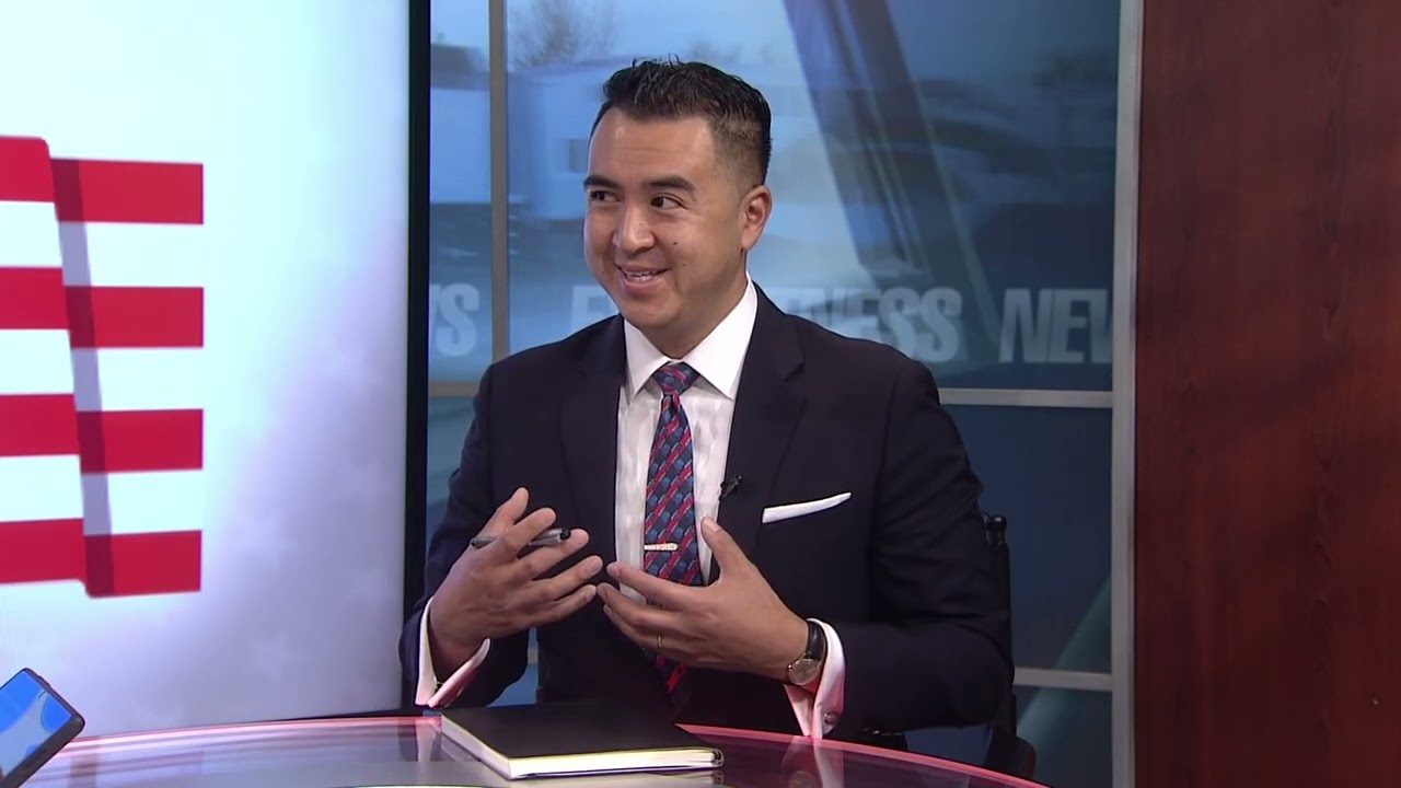 Познакомьтесь с кандидатом на пост мэра Альбукерке: Александром Убаллесом