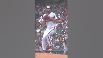 Lucas Giolito Slow Motion Pitching Mechanics (3rd Base Side View)#pitching #mlb #pitchingmechanics