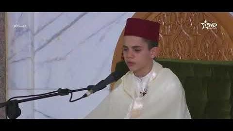 القارئ الزبير الغوزي يبهر المصلين بتلاوة رائعة من رمضان 1438 2017 ليلة 27 بحضور الملك محمد السادس