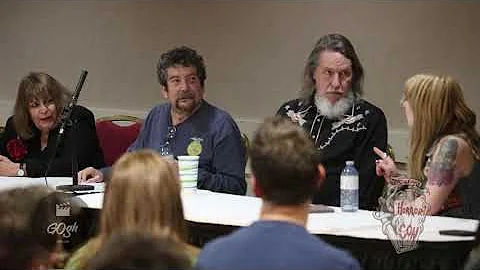 TEXAS CHAINSAW MASSACRE Teri McMinn JOHN DUGAN & E...