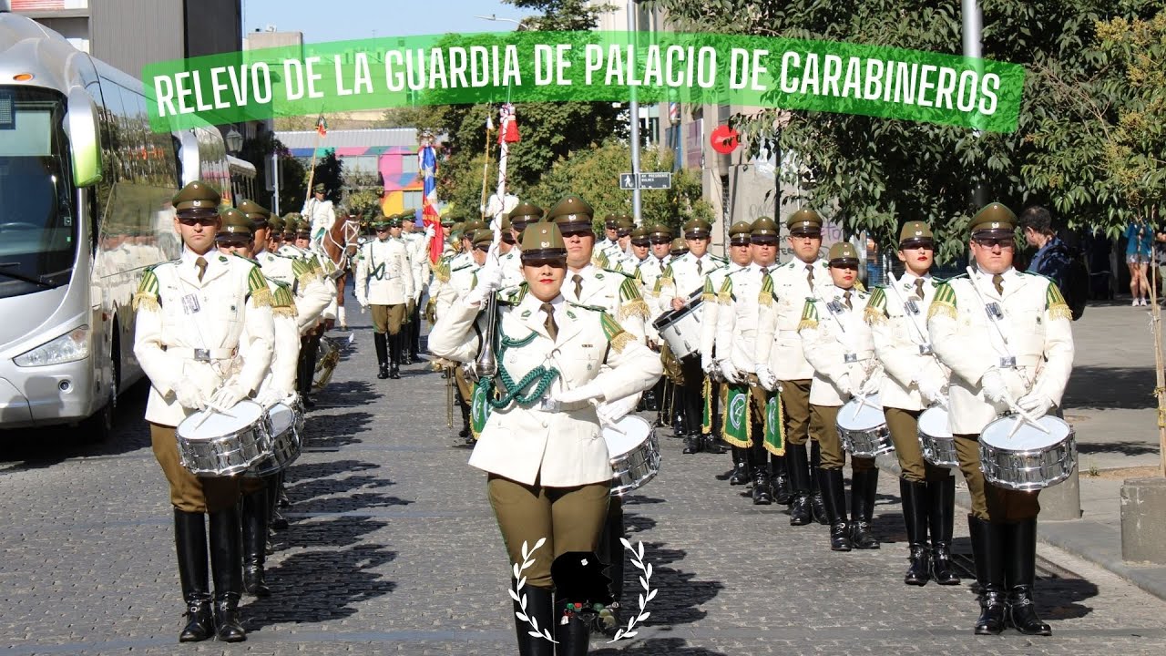 [EXCLUSIVO] Cambio de Guardia en el Palacio de la Moneda - Orfeón Nacional de Carabineros de Chile.