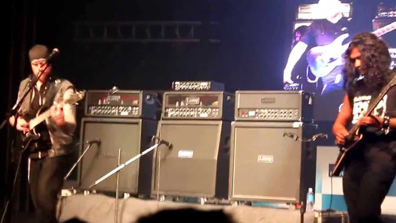 Andy James performing live with Nishith Hegde at Palm Expo 2013