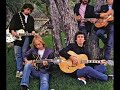 Capture de la vidéo Not Alone Any More - Traveling Wilburys - Full Extended Video & Audio Version.