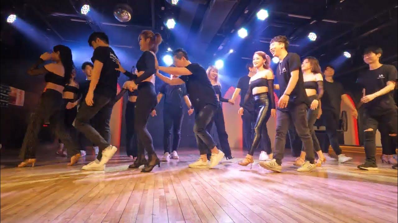 루이스안드레아 부트캠프 Bachata Dance Show 강남 LATIN 2023 05 13 - YouTube