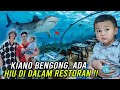 ADA HIU DI AQUARIUM BESAR ‼️ KEREN BANGET INI RESTAURANT MEWAH ...