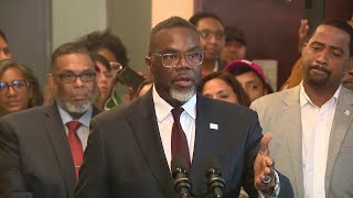 Chicago Mayor Brandon Johnson vetoes pause to subminimum wage hike Net Worth