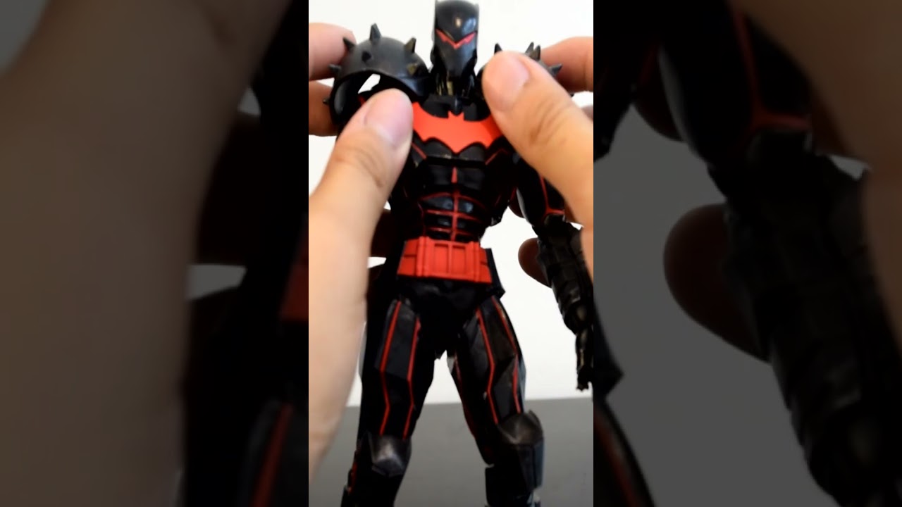 El imponente HELLBAT