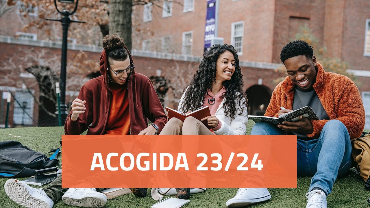 Sesión de Bienvenida para estudiantes de Curso de Acceso - YouTube
