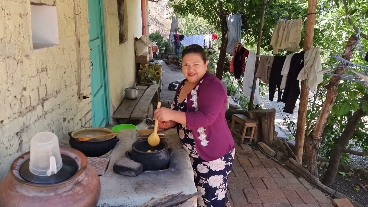 lo mas rico que probaras seco de gallina al estilo de Carmita Mocha