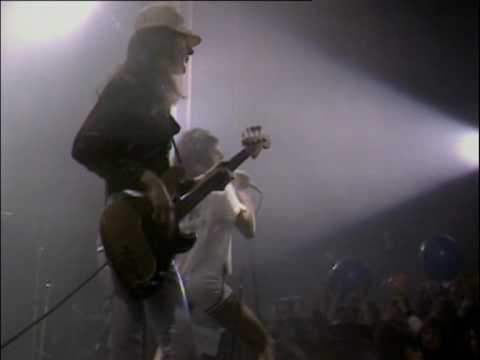 queen---big-spender-/-jailhouse-rock---hammersmith-odeon,-london---1975/12/24