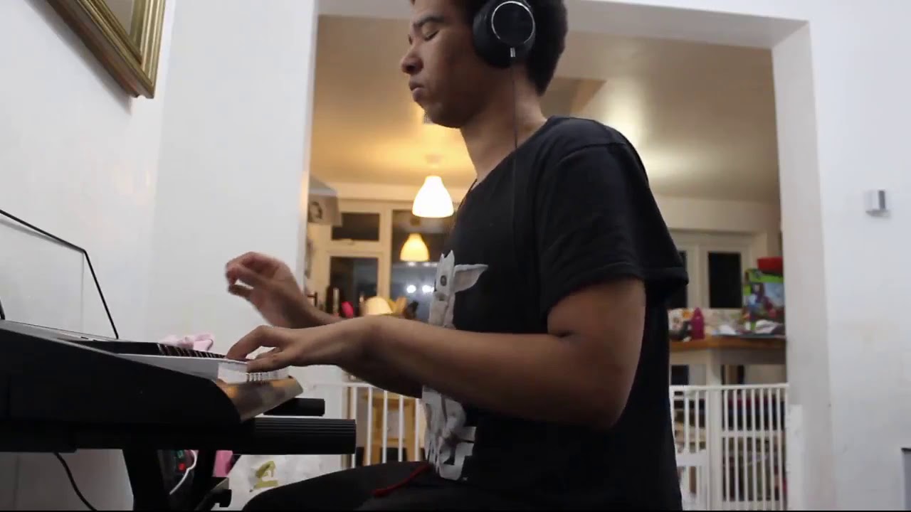 Making a Hip Hop Beat with a kalimba