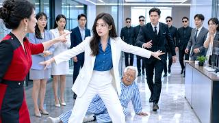 Female manager shoves sick old man down, only kind girl saves him, but he's the CEO's grandpa screenshot 2