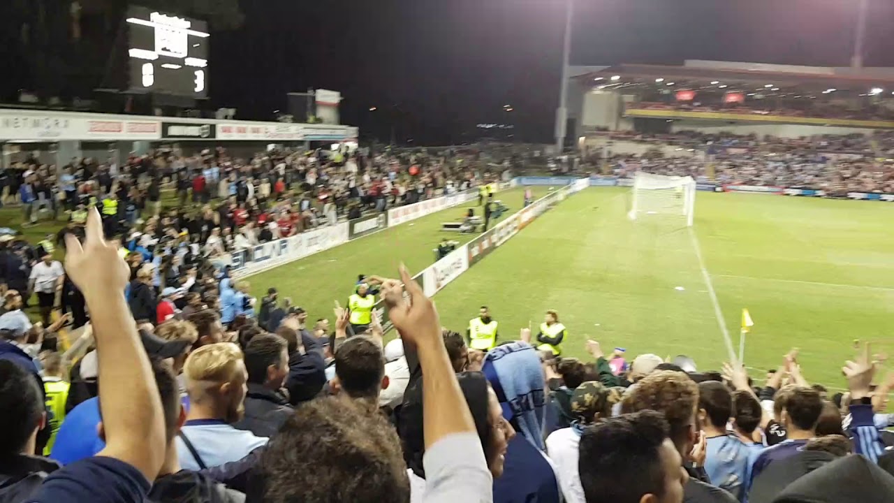 Sydney FC's The Cove sing Can we play you every week vs WSW, FFA Cup semi final