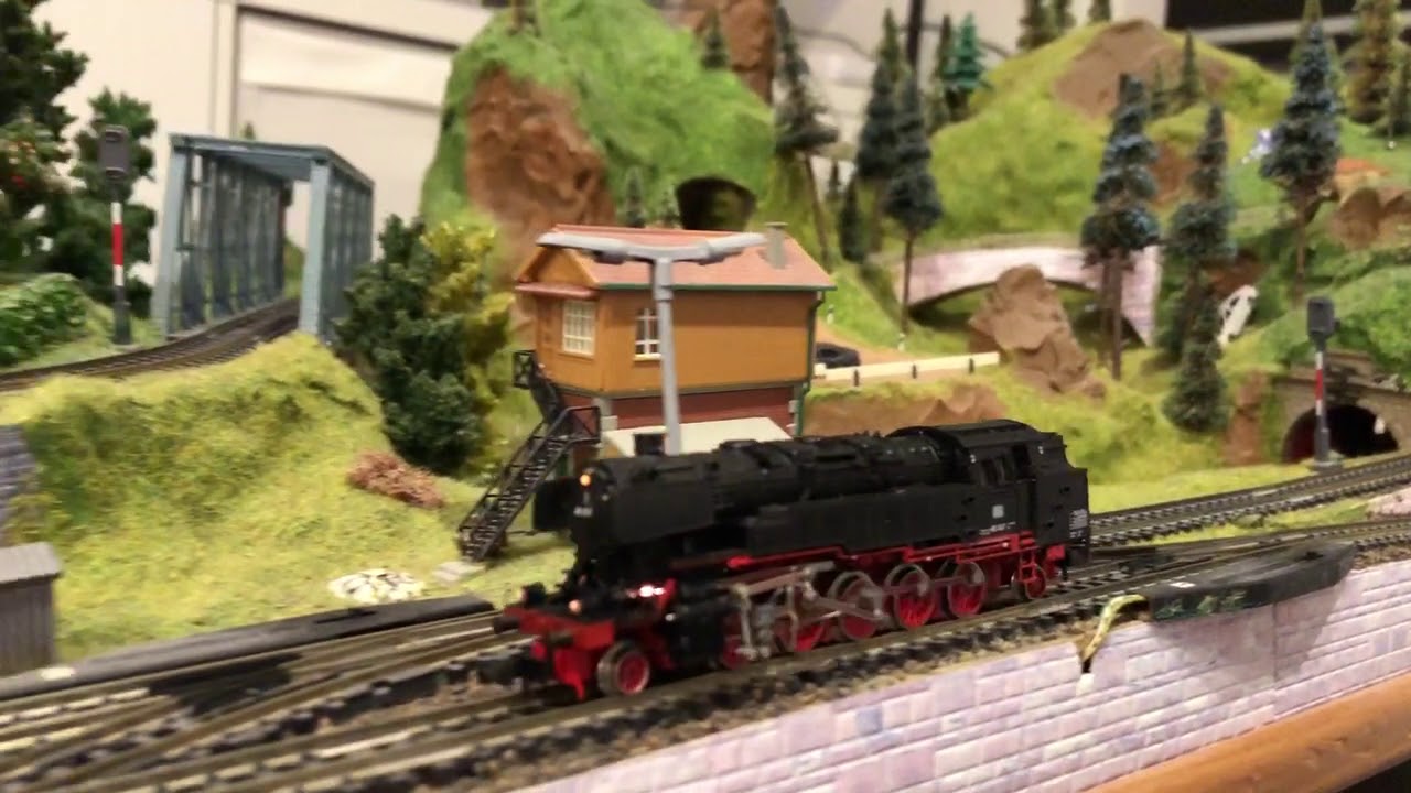 BR 85 in DCC Digital Sound in Spur N