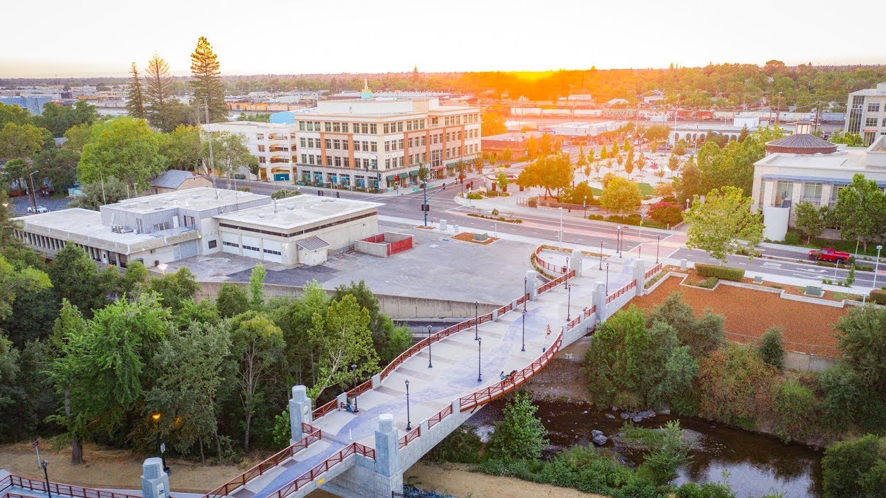 City of Roseville, CA - Downtown Celebration - YouTube