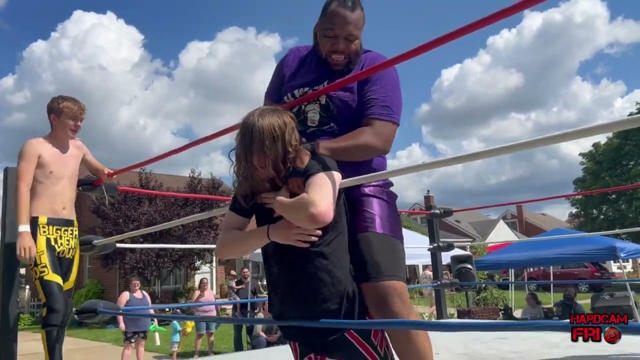 Badguy Coleman Jr/Avery Hughes vs Xander Bennett/Billy Ray Daniels