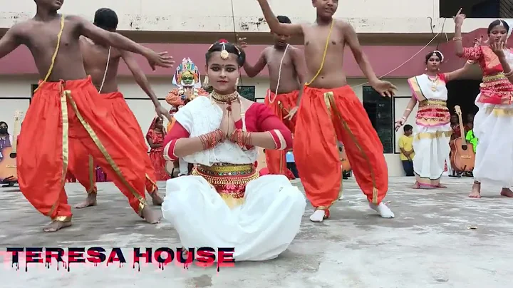 Best Folk Dance Performance by Teresa House