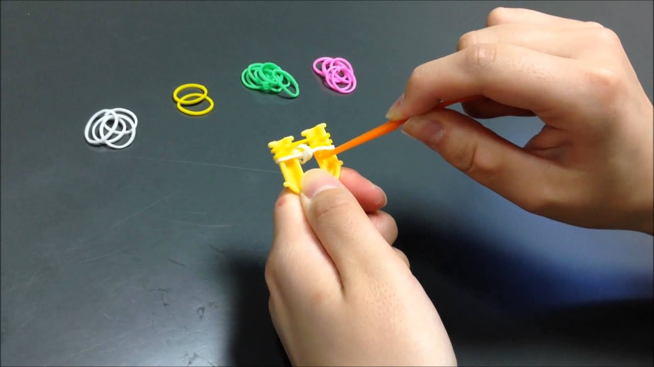 くるりんブレスレット作り方 - YouTube