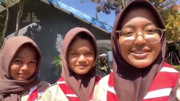 TUGAS INFORMATIKA MINI VLOG "SEKOLAH SEHAT DI SMPN 1 DAMPIT"