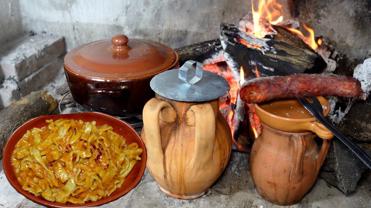 Lagane fatte in Casa con Fagioli Poverello Bianco cotti al Camino