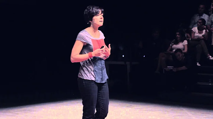 A collaborative platform which helps in the research of rare diseases. | Jone Ojinaga | TEDxMadrid