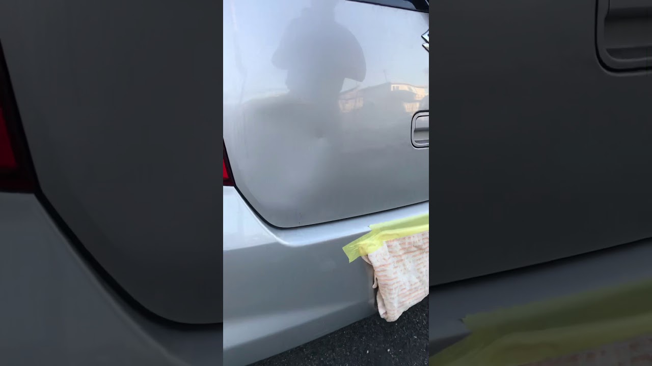 たった一秒で直す！左ストレートから自分の車を凹み直し！！#Shorts