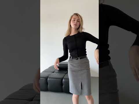 Жіночий стильний топ у рубчик із довгими рукавами (Розміри 42,44,46), Чорний, видео 1