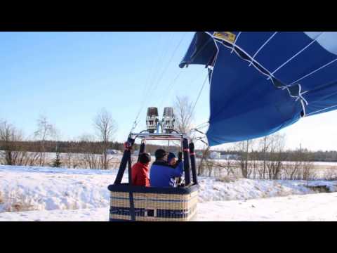 Video: Kuinka lentää kuumailmapalloa (kuvilla)