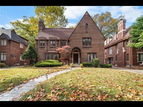 19331 Berkeley Road, Detroit, MI home video tour