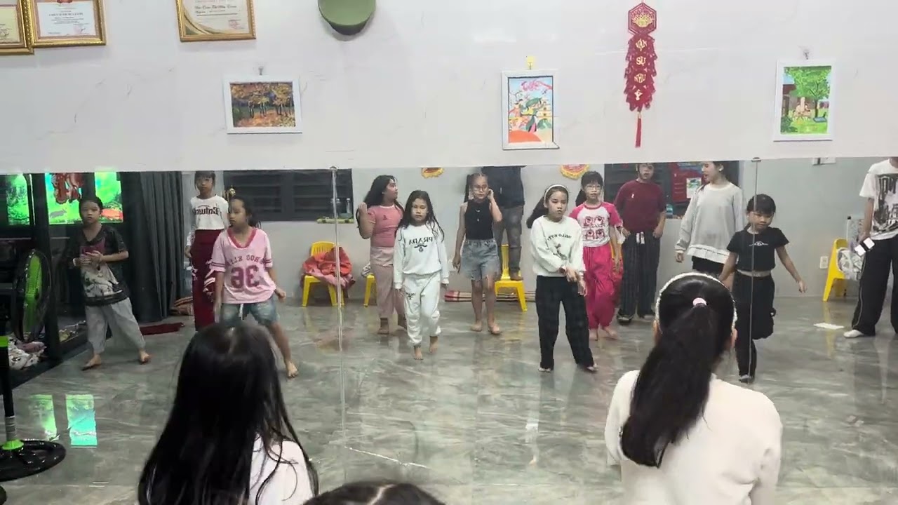 we go up dance / Team K_Angels/ Nhóm nhảy Kids Dance 