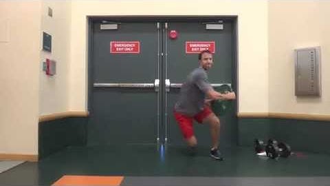 Lateral bounds / Skater jumps with plate rotation