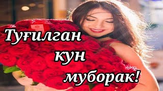 Yigitlarni sikayotgan qizlar bilan guruh jinsiy aloqa